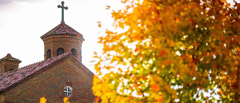 秋天的钟楼